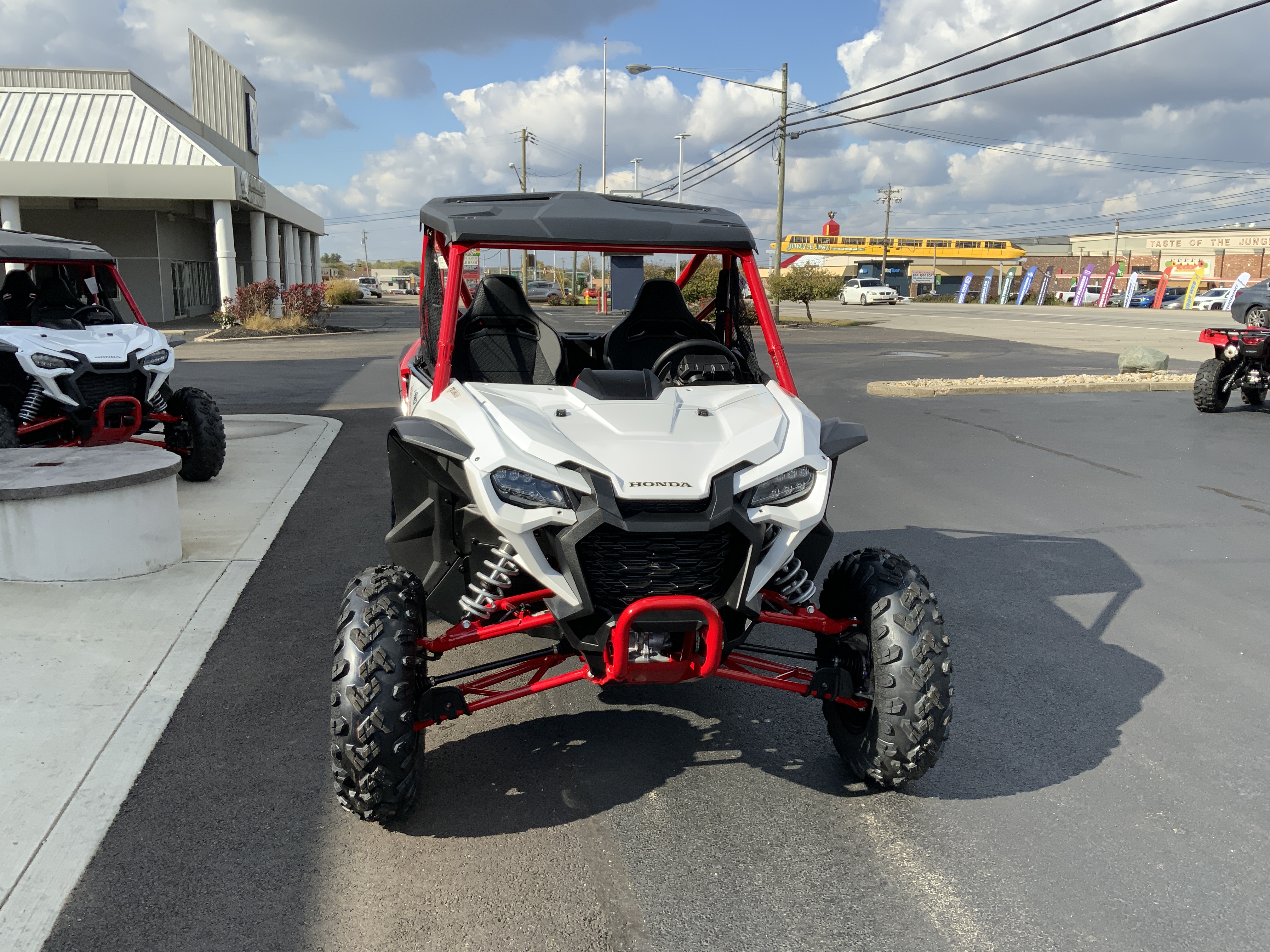 2025 Honda TALON 1000R FOX Live Valve - Photo 4
